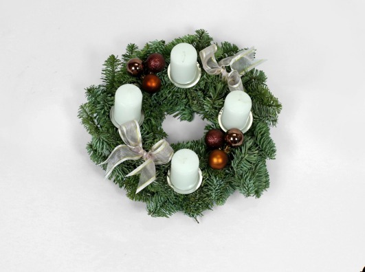 Picture of Advent wreath WHITE 25-CM-WREATH-HALF