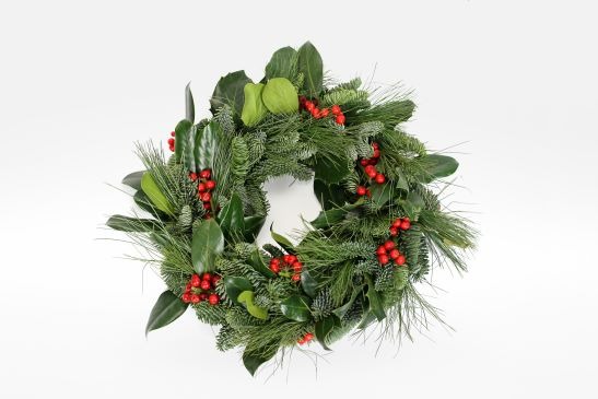 Picture of Abies nobilis with decoration 5 (with pinus) 28-30/CM-WREATH-HALF